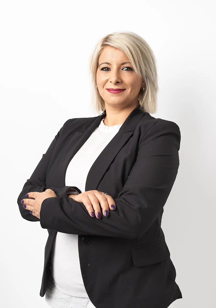 maria garoufalaki office manager